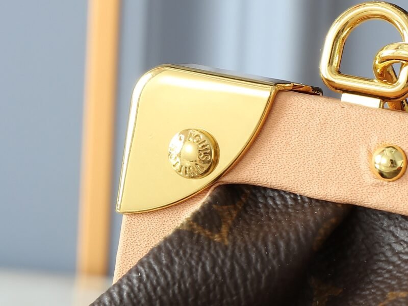 LOUIS VUITTON M46544 SIZE:28 x 14 x 10CM - 图片 7