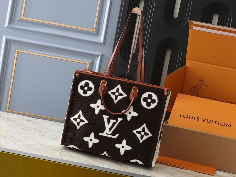 LOUIS VUITTON  M44571 SIZE:41.0 x 34.0 x 19.0 cm - 图片 4