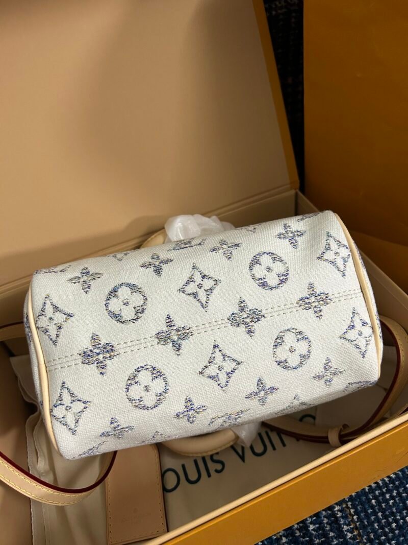 LOUIS VUITTON M24709 SIZE:20.5x13.5x12CM - 图片 4