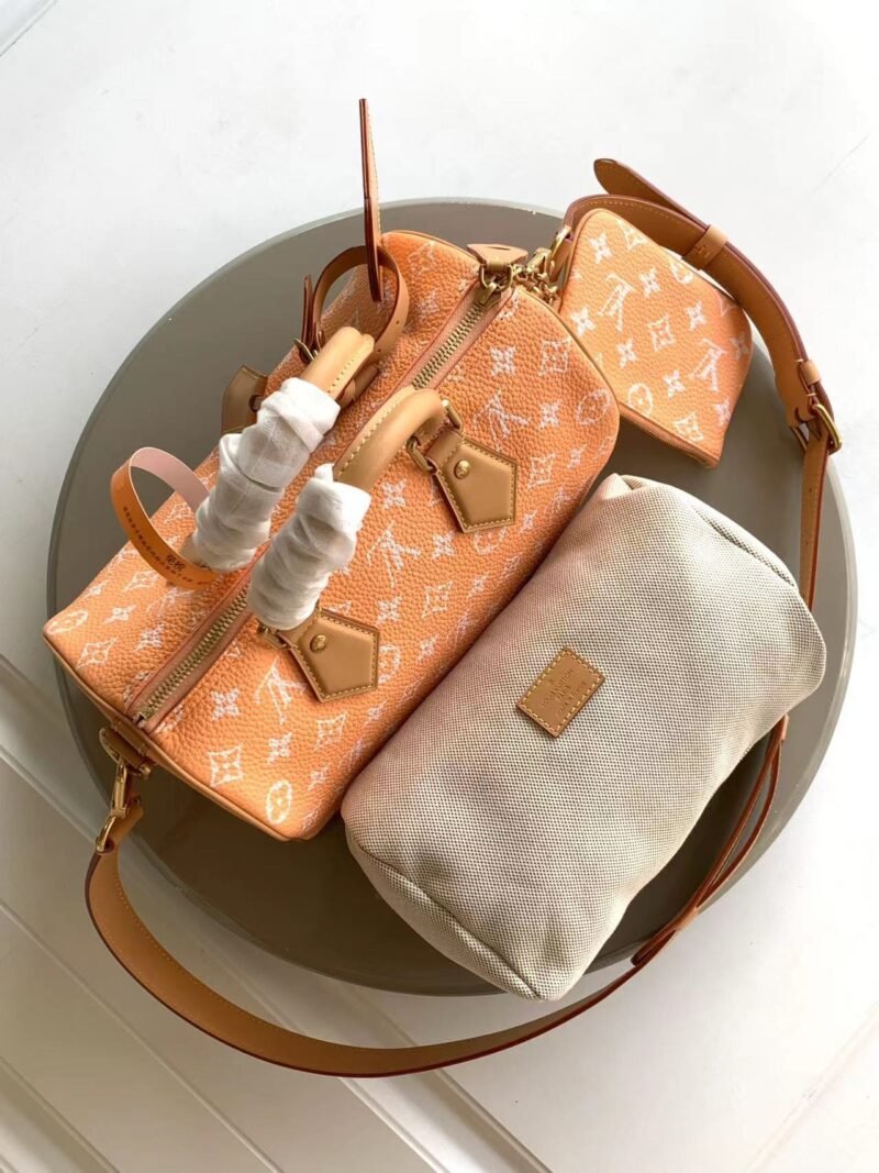 LOUIS VUITTON M24443 SIZE:25 x 15 x 15CM - 图片 10