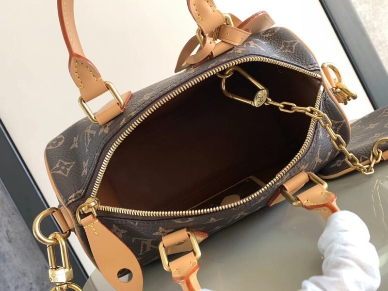LOUIS VUITTON M24443 SIZE:25 x 15 x 15CM - 图片 8