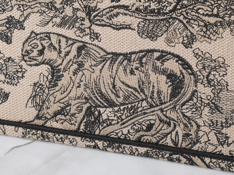 DIOR 0175 SIZE:42 x 35x18.5CM - 图片 6