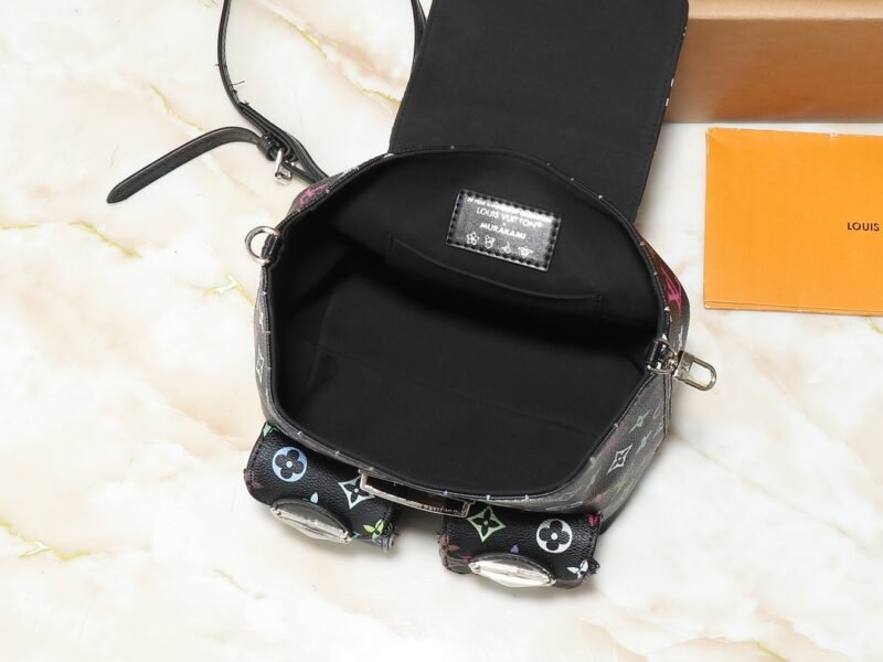 Louis Vuitton    M13081  SIZE:24.0 x 26.0 x 7.0 cm - 图片 10