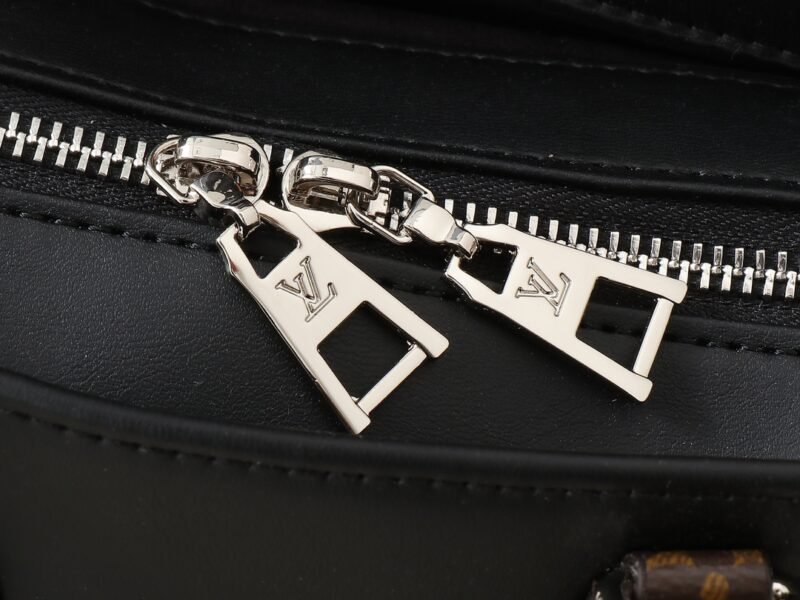 Louis Vuitton     M23640  SIZE:25 x 13 x 10 cm - 图片 8