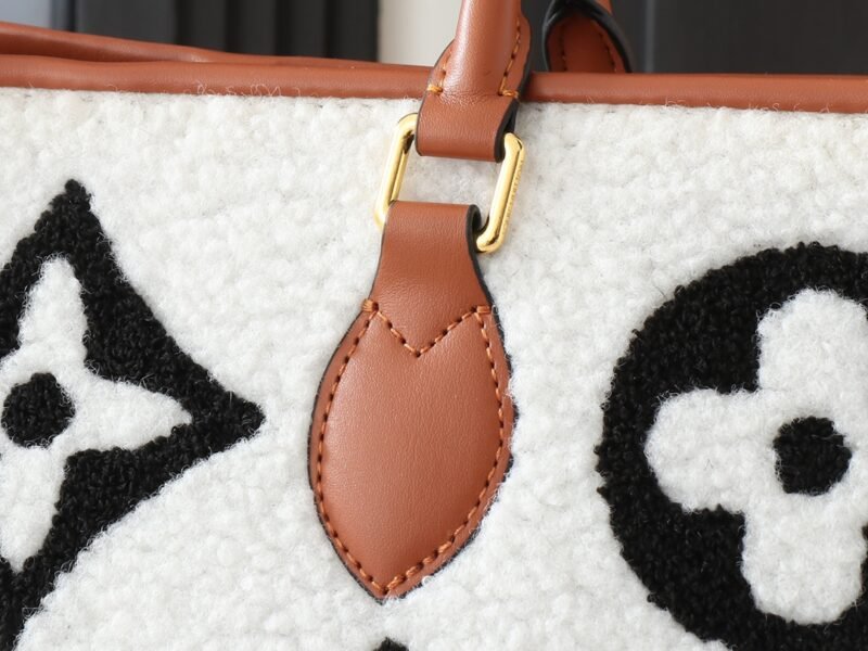 Louis Vuitton     M44571  SIZE:34.0 x 26.0 x 13.0 cm - 图片 6