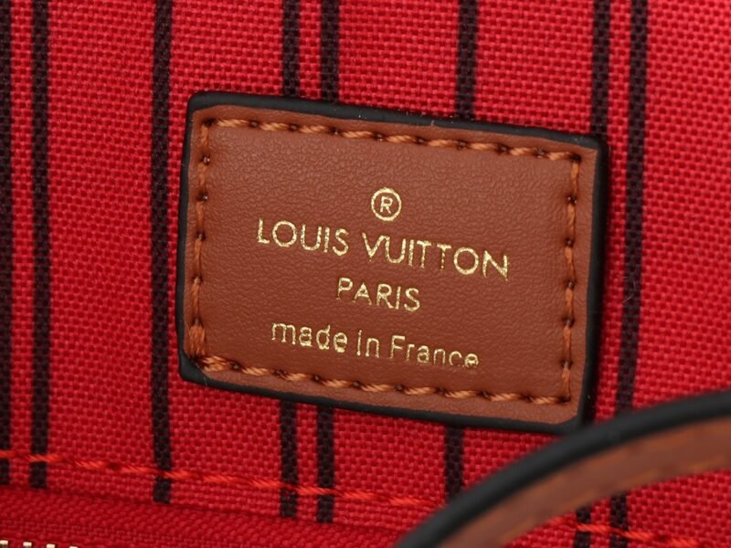 Louis Vuitton     M44571  SIZE:34.0 x 26.0 x 13.0 cm - 图片 9