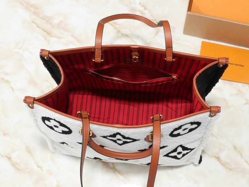 Louis Vuitton     M44571  SIZE:34.0 x 26.0 x 13.0 cm - 图片 10