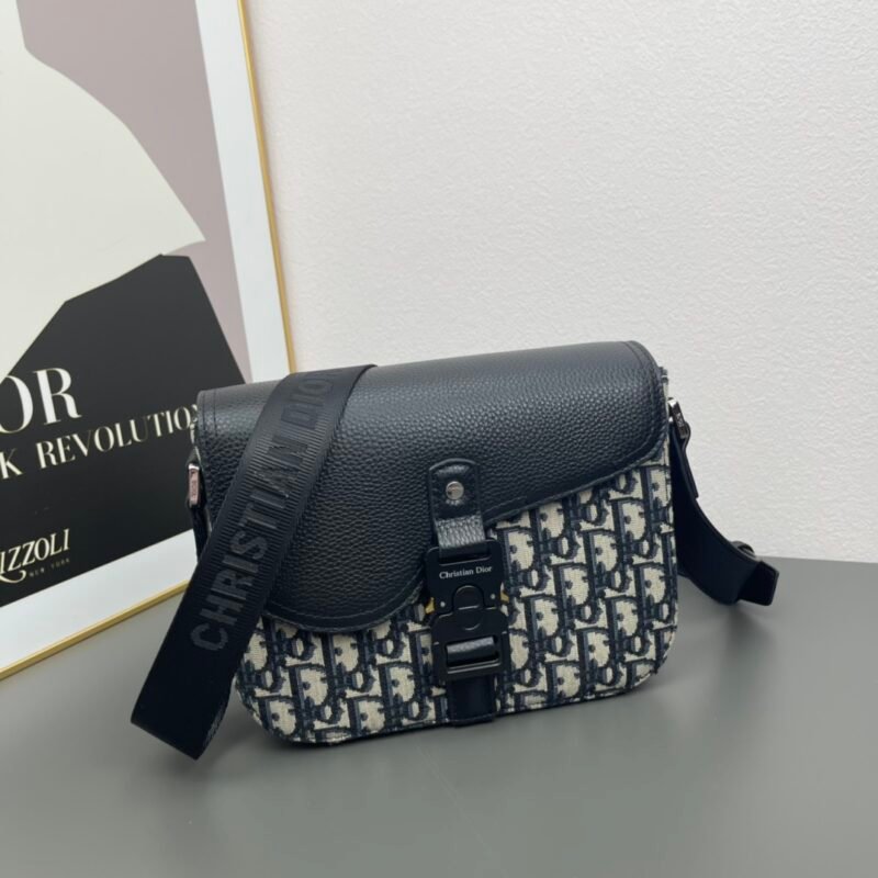 DIOR D605 SIZE:23 x 18 x 6CM - 图片 9