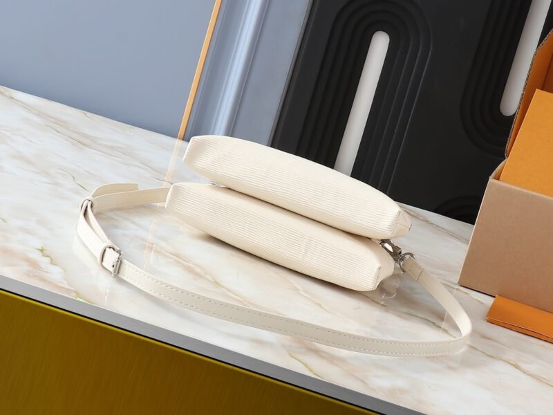 LOUIS VUITTON M12996 SIZE:15 x 7 x 27CM - 图片 4