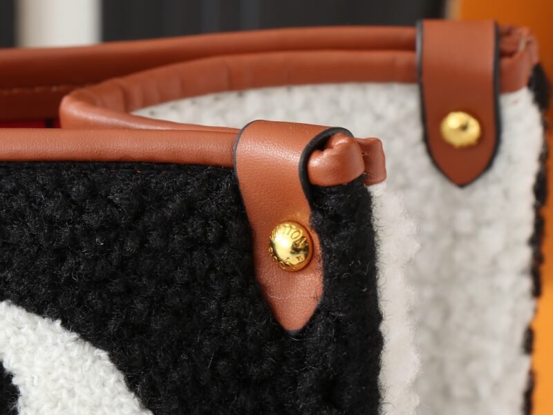 LOUIS VUITTON M44571 SIZE:34.0 x 26.0 x 13.0 cm - 图片 6