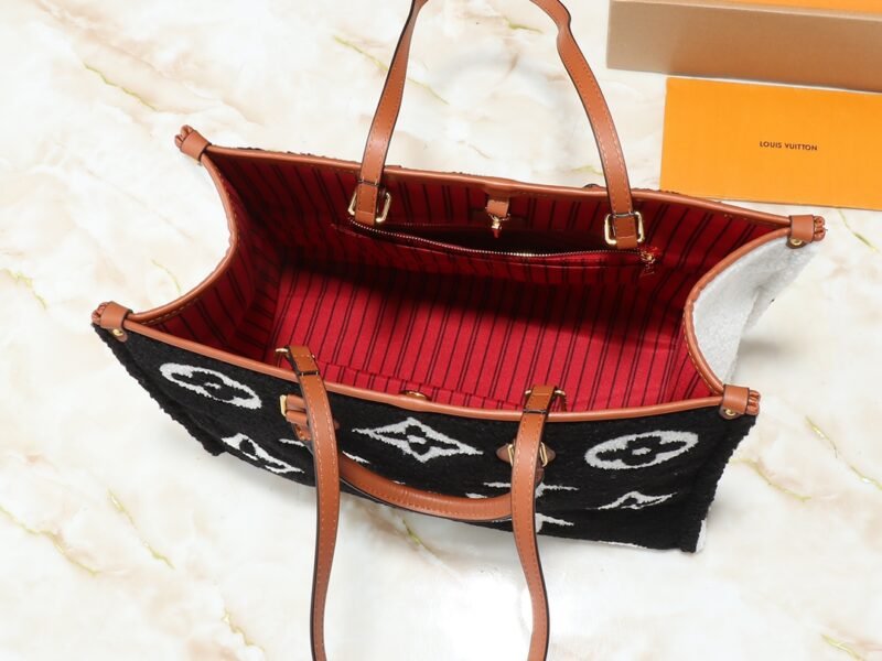 LOUIS VUITTON M44571 SIZE:34.0 x 26.0 x 13.0 cm - 图片 9