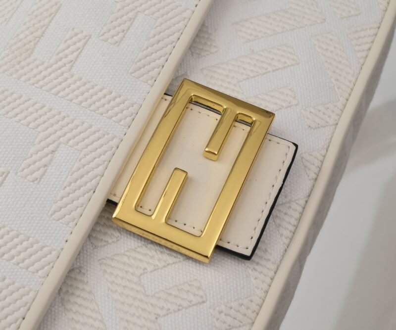 FENDI 1002 SIZE:28/6.5/13.5cm - 图片 4
