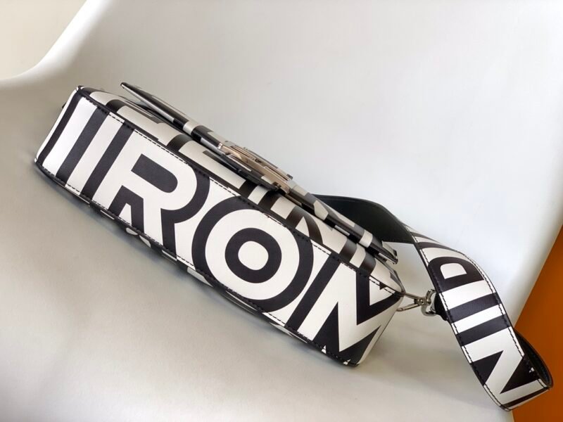 FENDI 8600 SIZE:27-6-15cm - 图片 4