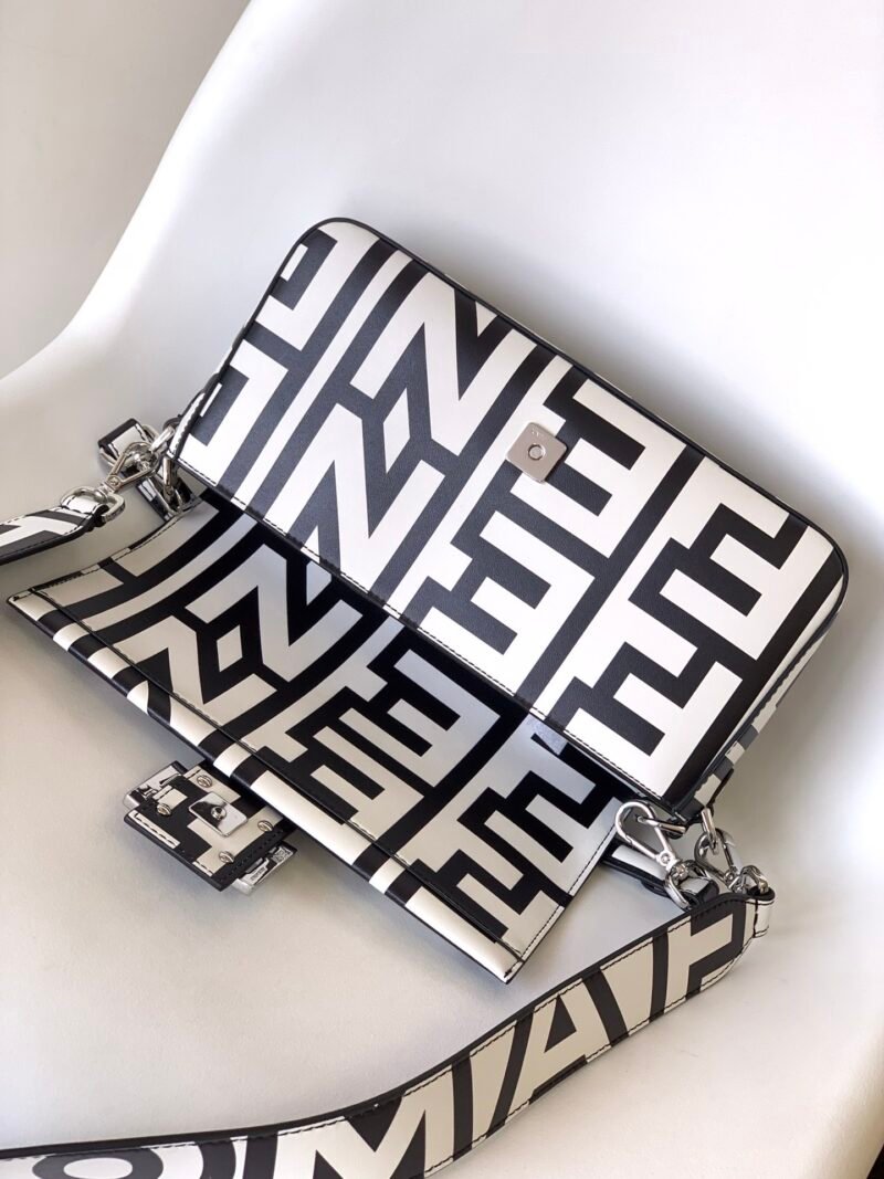FENDI 8600 SIZE:27-6-15cm - 图片 5