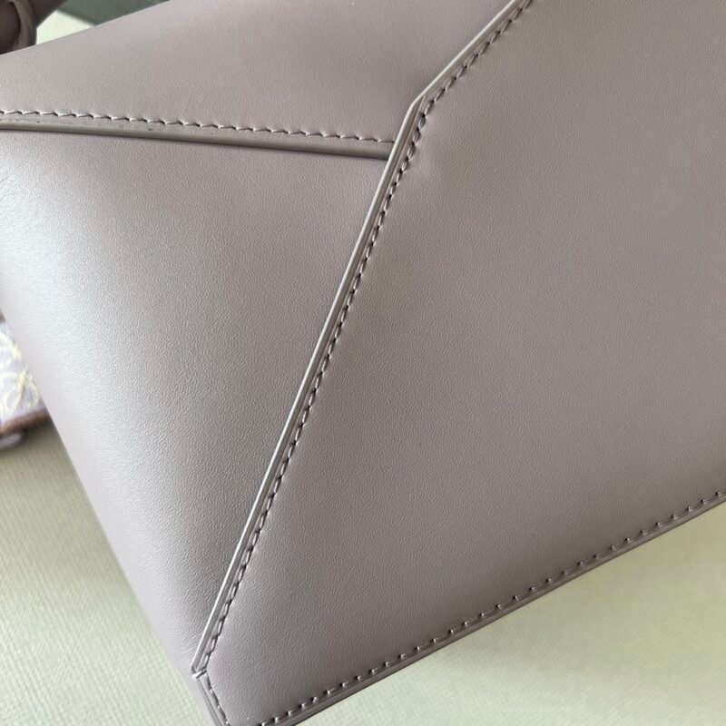 LOEWE 052239 SIZE:24*10.5*16CM - 图片 7
