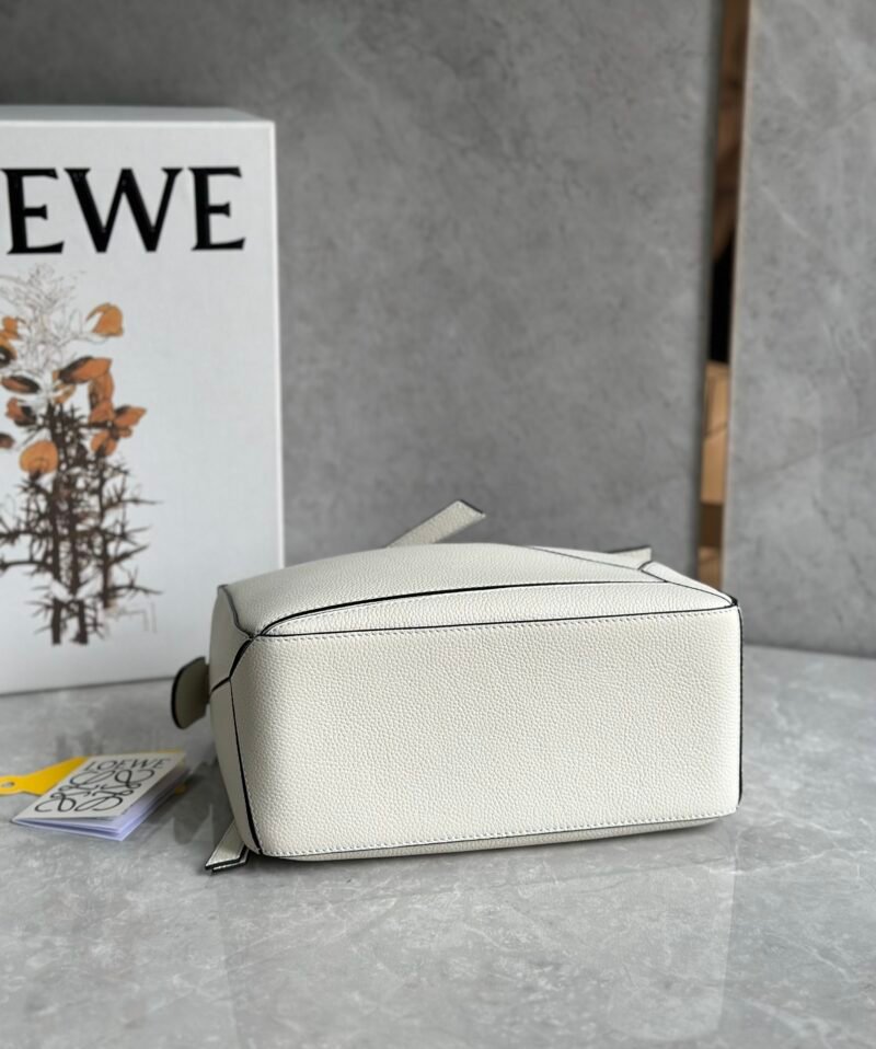 LOEWE 860 SIZE:24*10*14cm - 图片 4